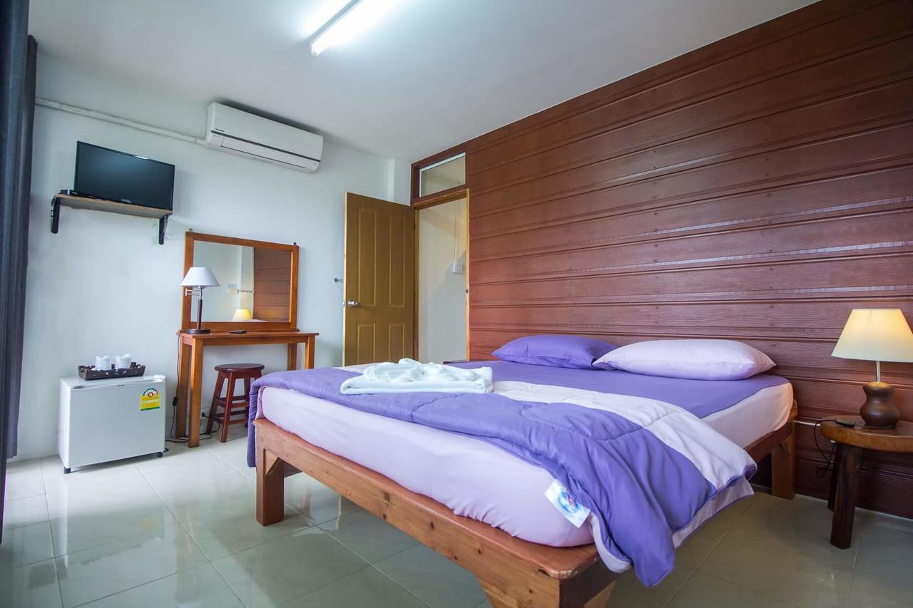 Savika Guesthouse Ranong Exterior foto